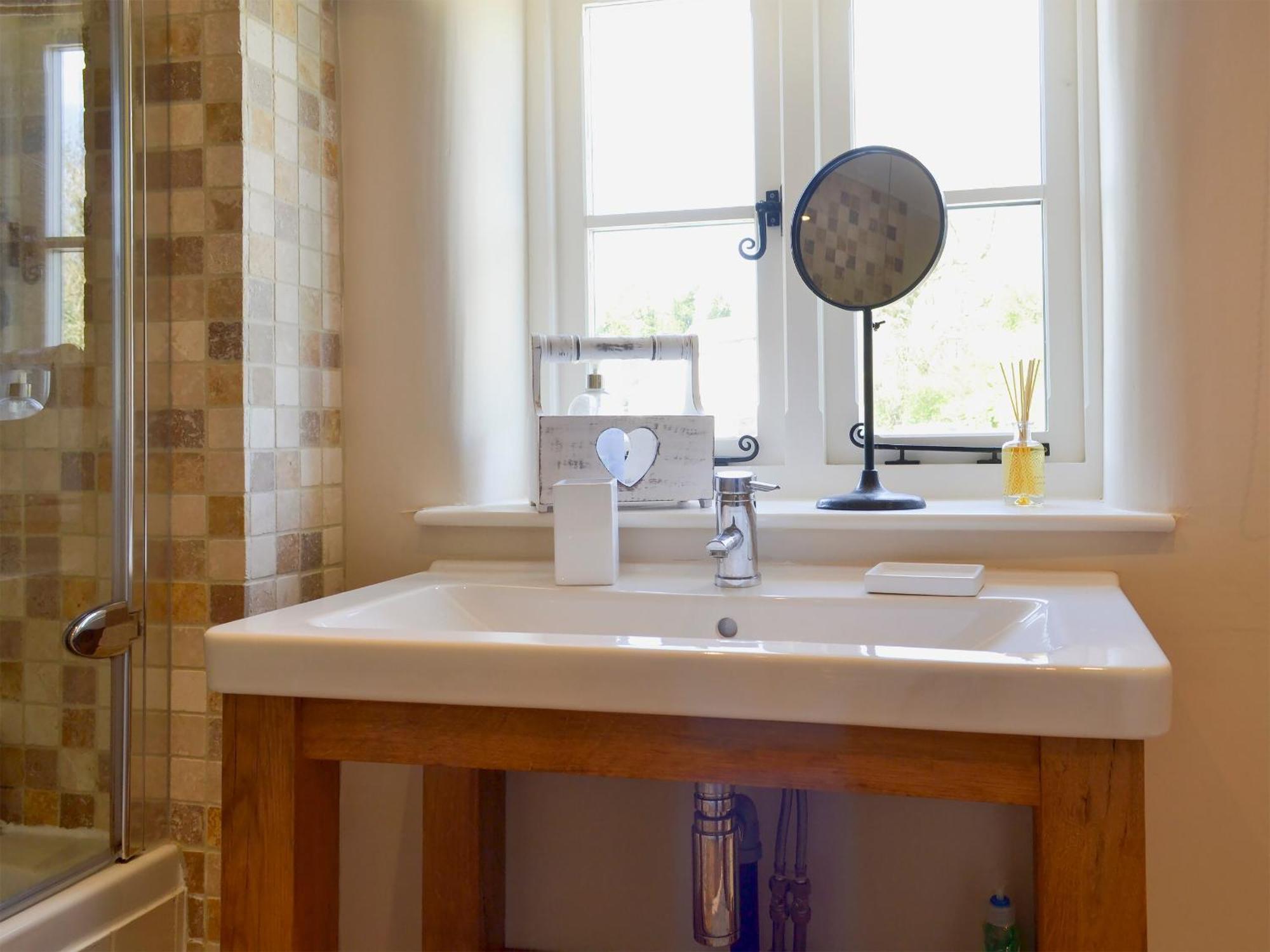 Periwinkle Cottage Great Longstone エクステリア 写真